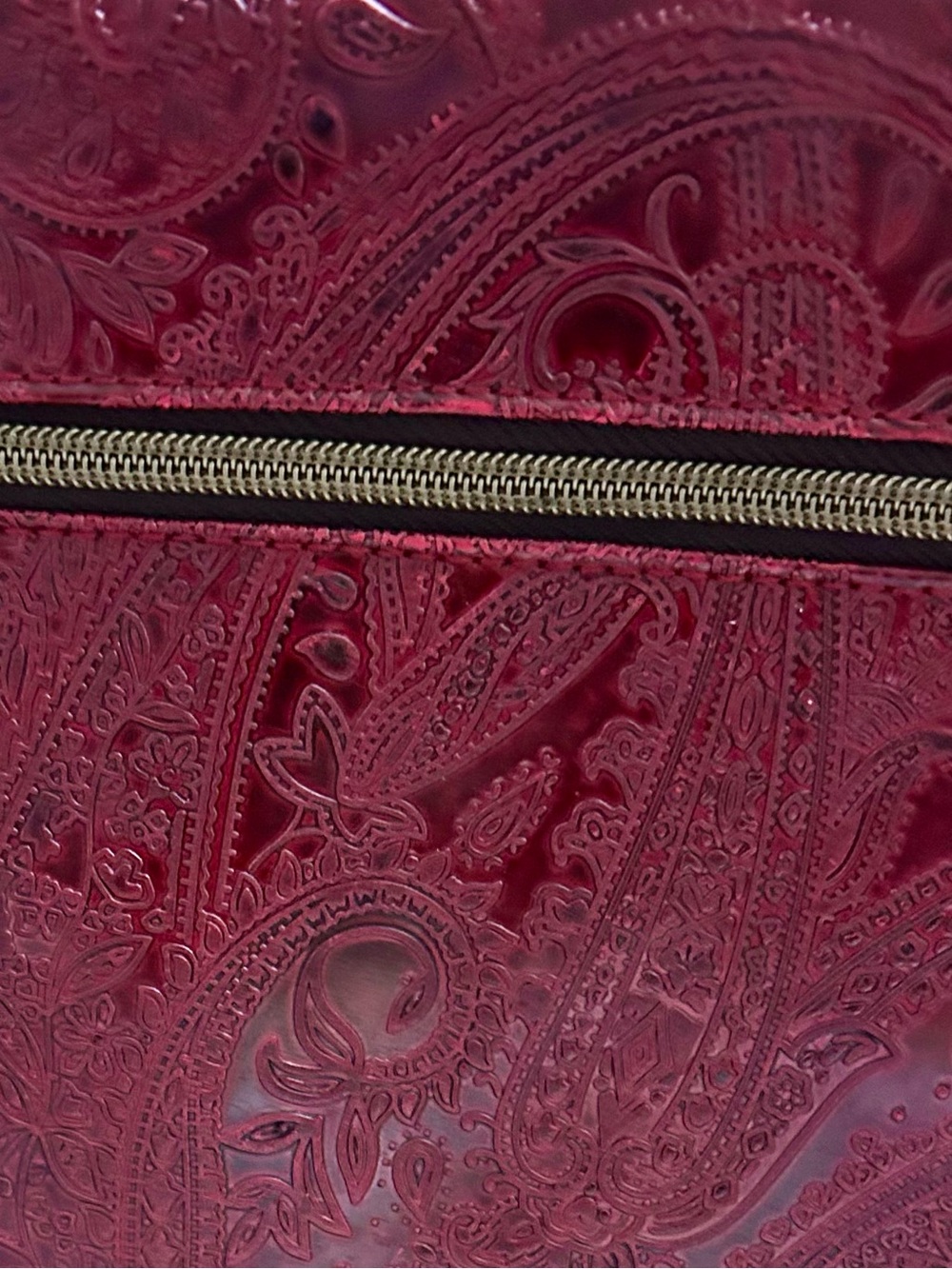 Relic Fossil Embossed Leather Shoulder Bag❤️🔥 - Picture 15 of 16